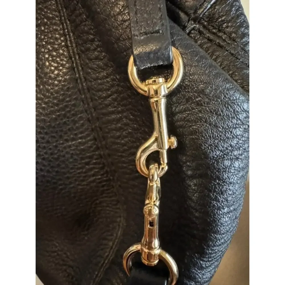 Coach Classic 2017 Lexy Black Pebble Leather Shoulder Bag Gold Hardware